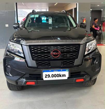 NISSAN FRONTIER 2.3 16V TURBO DIESEL PRO4X CD 4X4 AUTOMÁTICO